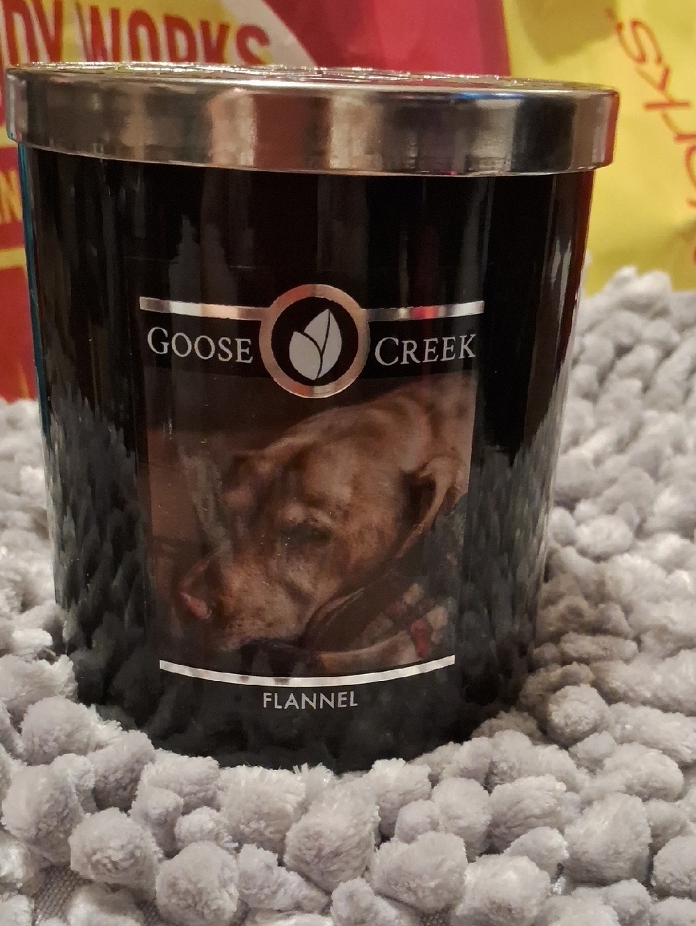 Goose Creek Flannel Scented Candle - Black